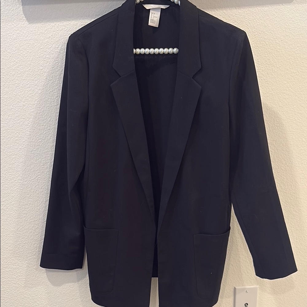 H & M Women's Black Blazer